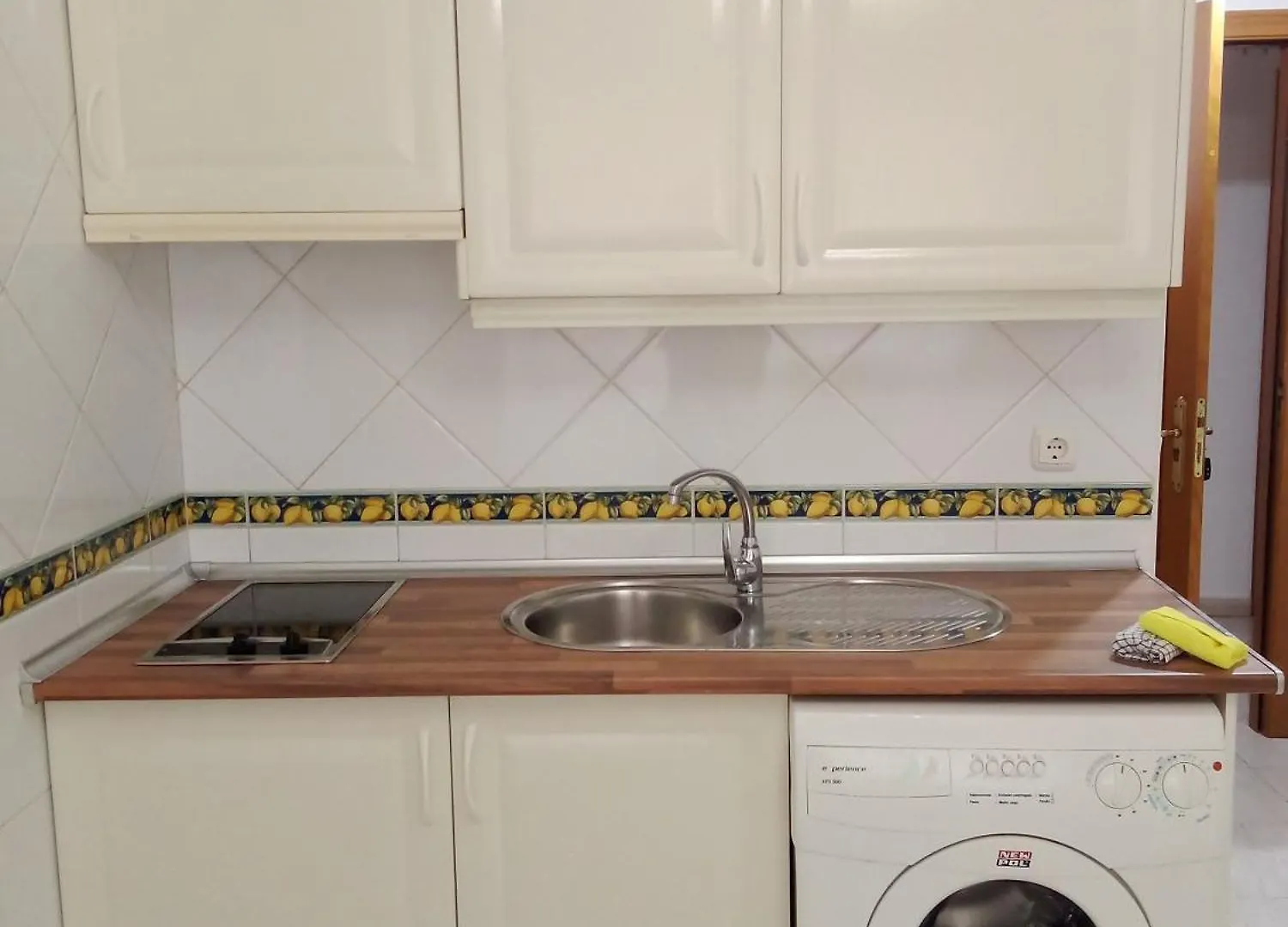 Coqueto Estudio En Calle Vela Benalmádena Apartmán