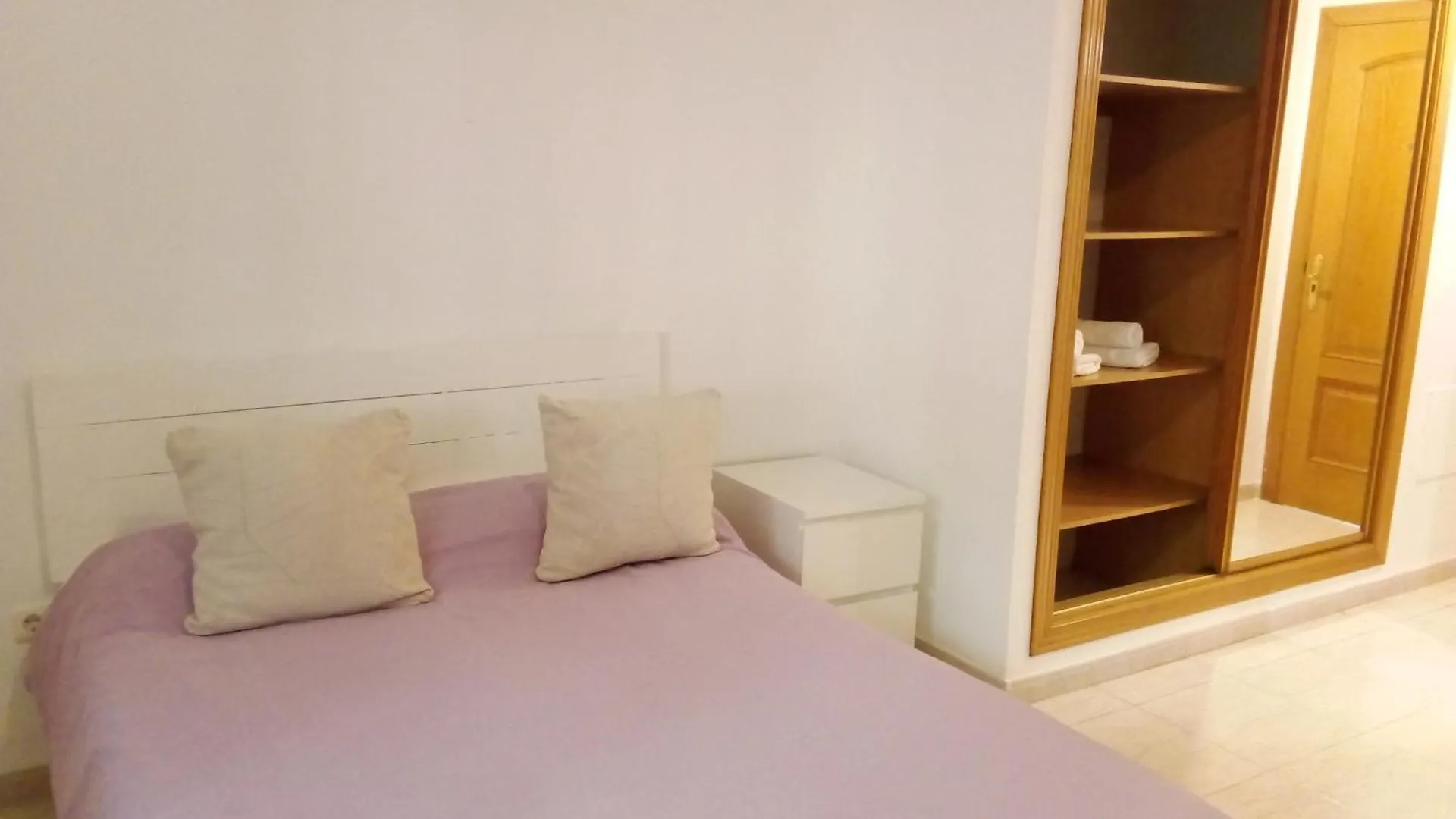 Coqueto Estudio En Calle Vela Benalmádena Appartement