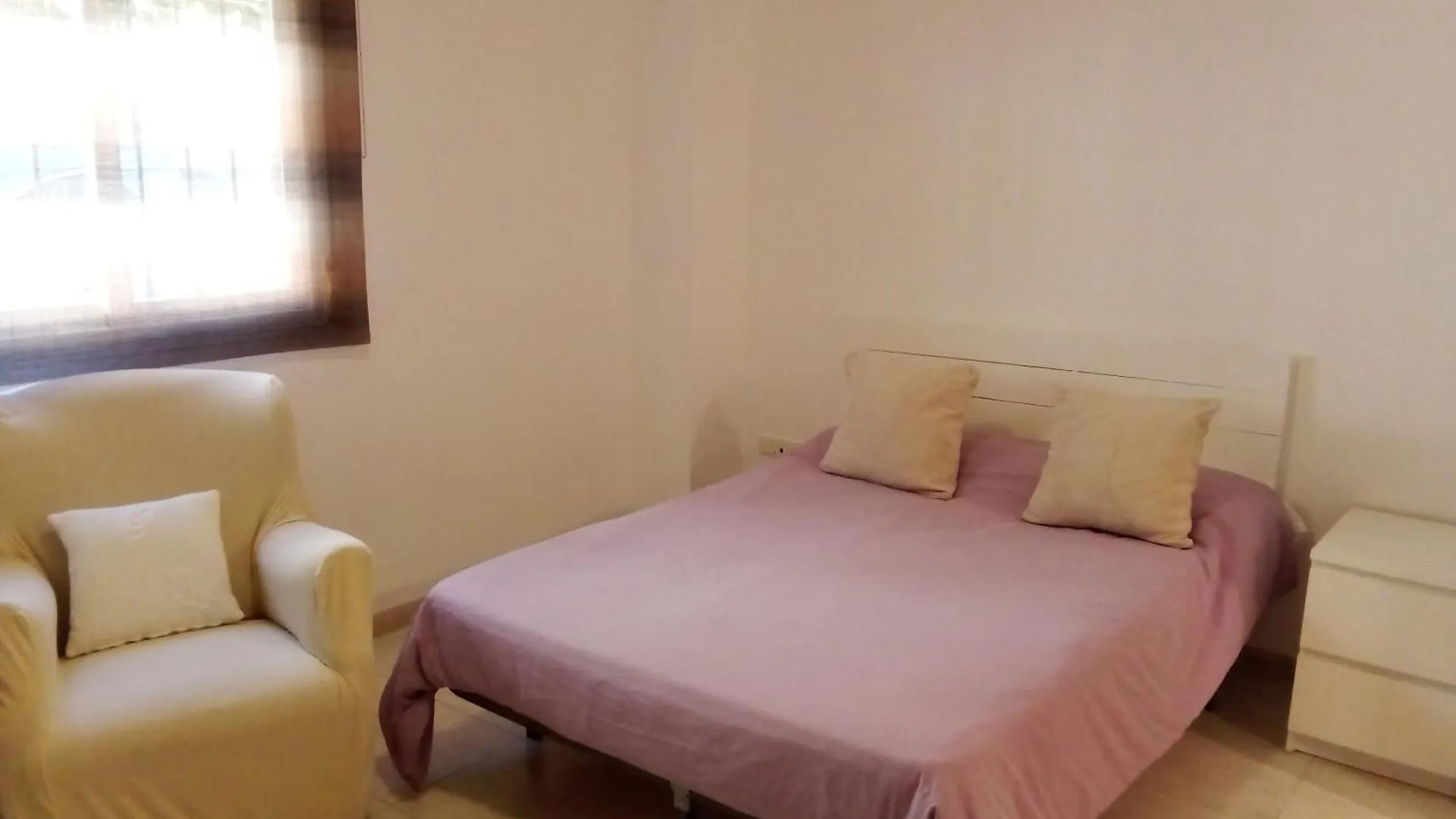 Coqueto Estudio En Calle Vela Benalmádena Apartmán