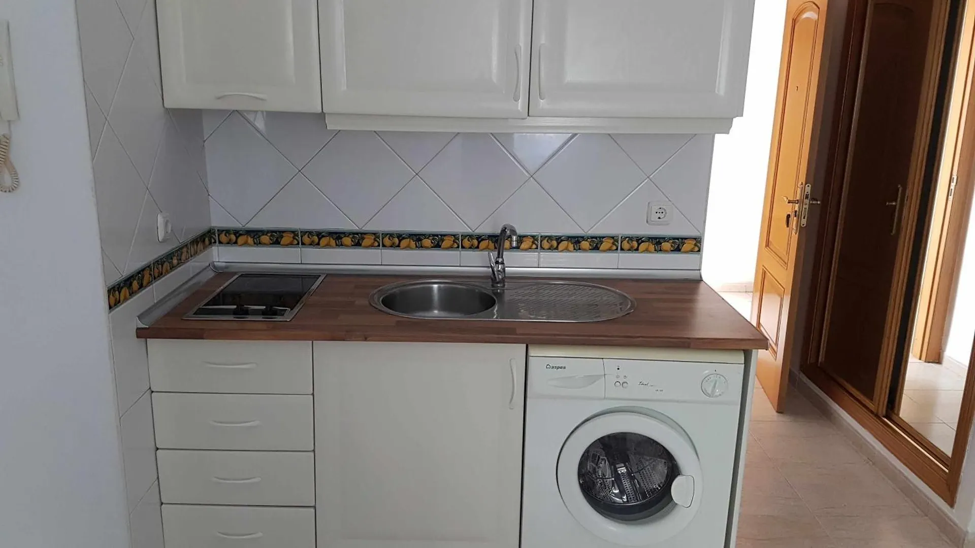 Apartmán Coqueto Estudio En Calle Vela Benalmádena