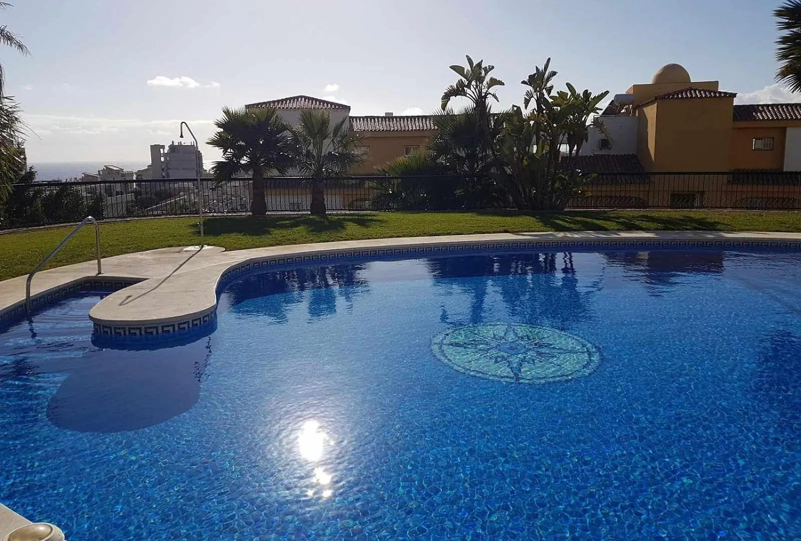 Coqueto Estudio En Calle Vela Benalmádena Apartmán