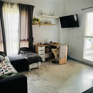 Piso En Zona Tranquila De - Torrequebrada Golf Apartamento Benalmádena