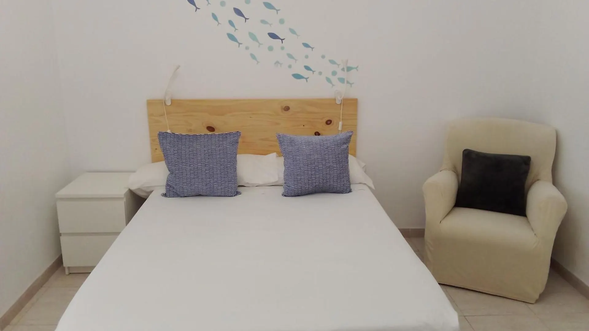 בנאלמדנה Coqueto Estudio En Calle Vela דירה