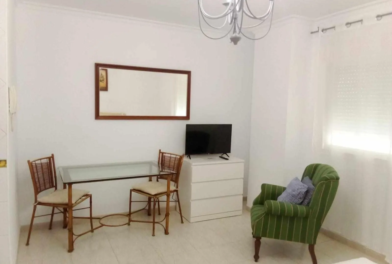 Coqueto estudio en Calle Vela Benalmádena Apartamento